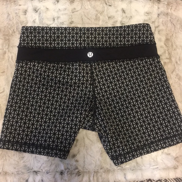 lululemon athletica Pants - Geometric Lulu Lemon Stretch Shorts